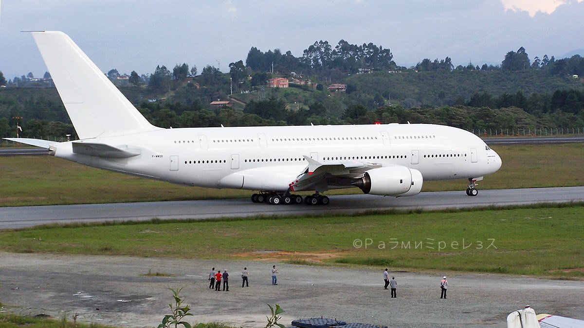 A380COL63.jpg